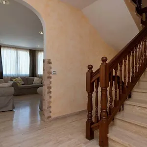 Villa Exclusive On The First Line Of The Ocean With A Private Heated Pool, Los Cristianos (Tenerife)